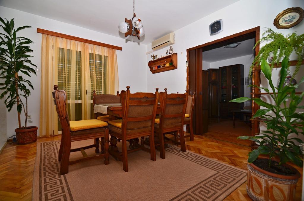Mucic Apartments Makarska Exterior photo